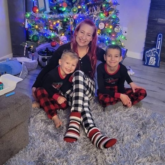 Meet your Posher, Leah - Picture 1 of 1